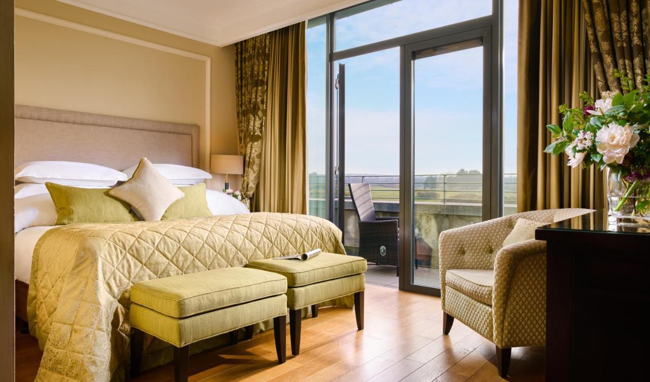 Castlemartyr Resort Hotel Eksteriør bilde A room at the InterContinental London The O2