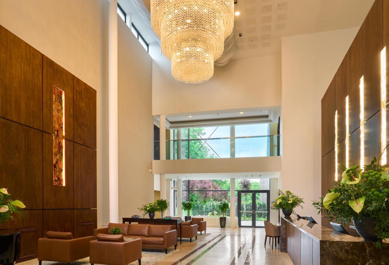 Castlemartyr Resort Hotel Eksteriør bilde The lobby of the hotel